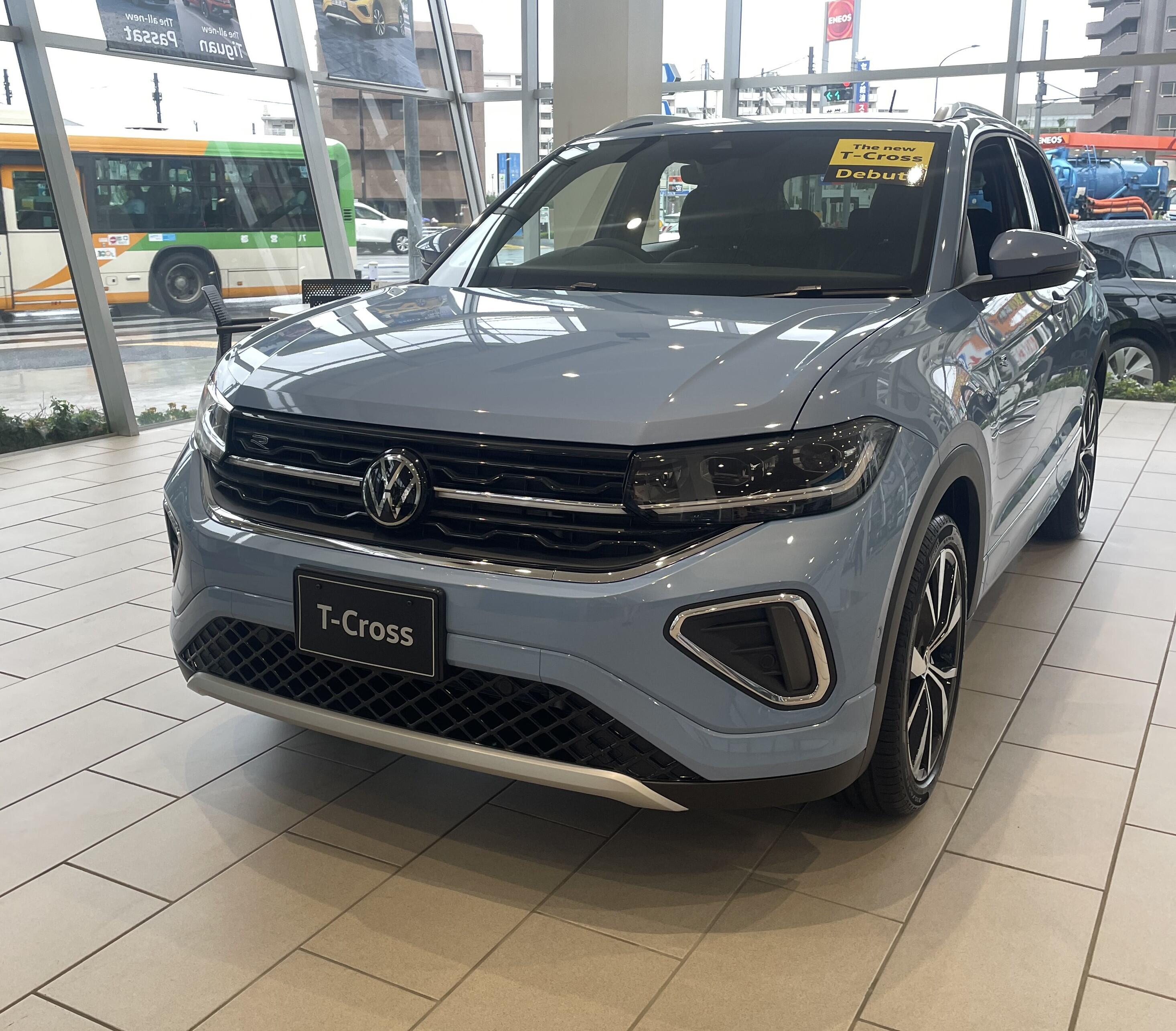 スタッフブログ | ついに！新型T-Cross 実車が！ | Volkswagen江戸川